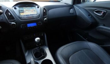 HYUNDAI ix35  | FWD (przód) | Manualna | 135 KM | Brązowy full
