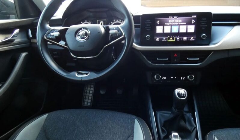 SKODA Kamiq | FWD (przód) | Manualna | 150 KM | Czarny full