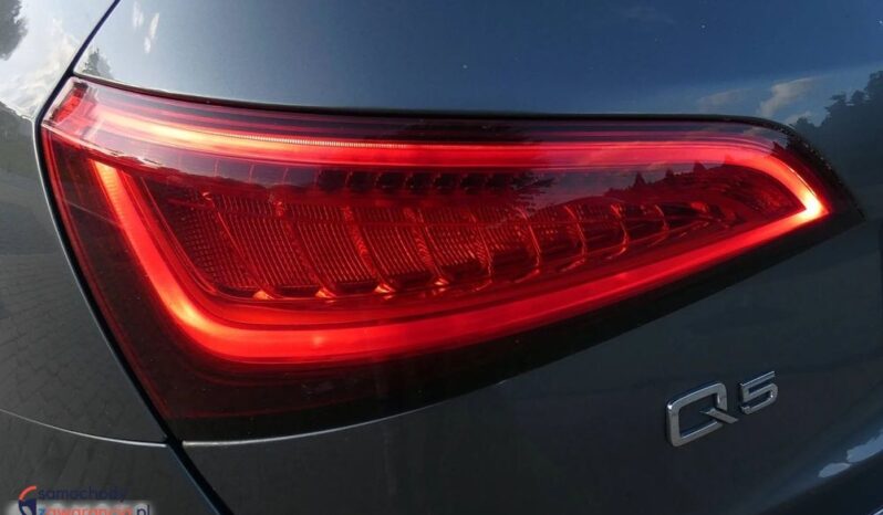 AUDI Q5  | 4×4 (stały) | Automatyczna | 224 KM | Szary full