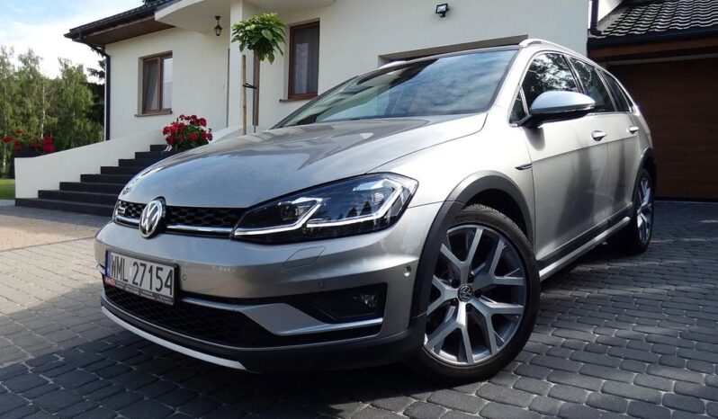 VOLKSWAGEN Golf  | 4×4 (doł. ręcznie) | Automatyczna | 180 KM | Złoty full