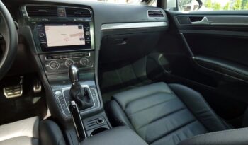 VOLKSWAGEN Golf  | 4×4 (doł. ręcznie) | Automatyczna | 180 KM | Złoty full