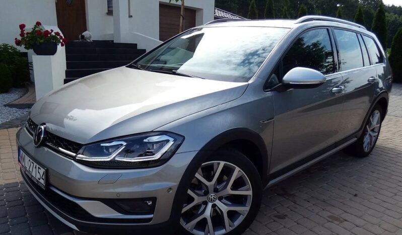 VOLKSWAGEN Golf  | 4×4 (doł. ręcznie) | Automatyczna | 180 KM | Złoty full