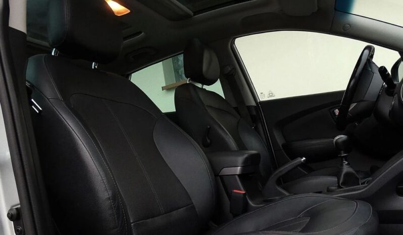 KIA Sportage  | FWD (przód) | Manualna | 135 KM | Czarny full