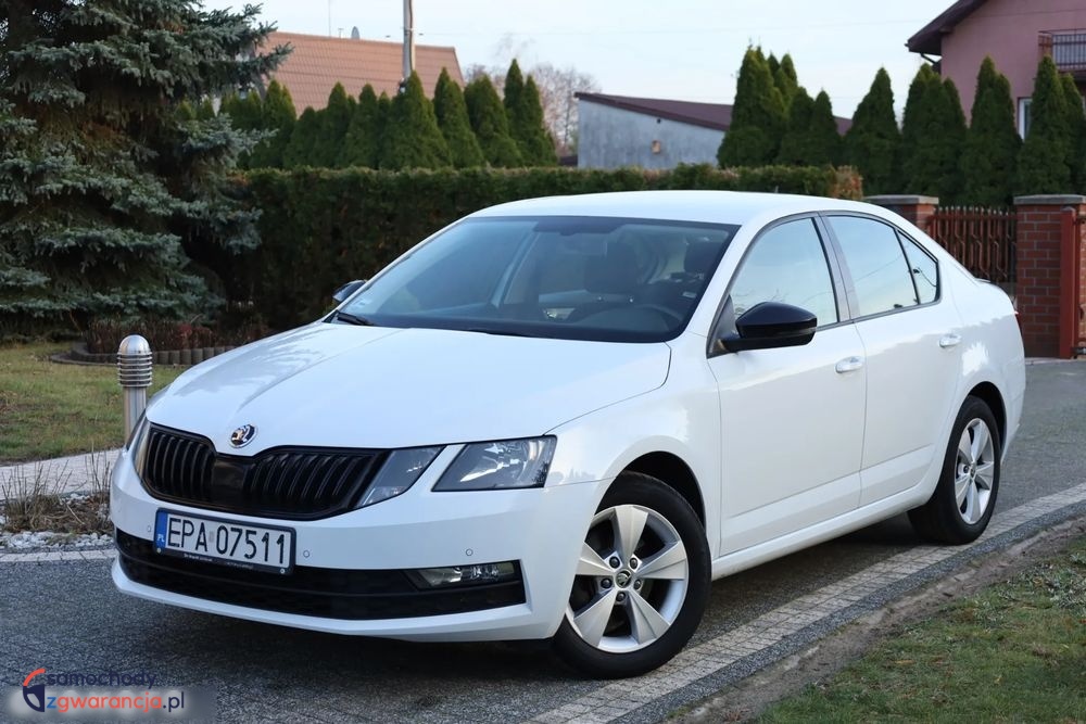Skoda Octavia  | Fwd (Przód) | Manualna | 150 Km | Biały