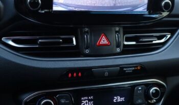HYUNDAI I30  | FWD (przód) | Manualna | 110 KM | Granatowy full
