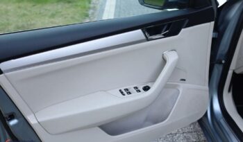 SKODA Superb  | FWD (przód) | Automatyczna | 190 KM | Niebieski full