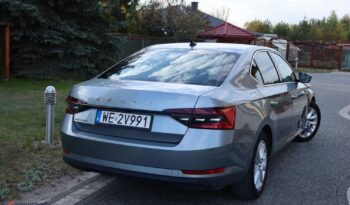 SKODA Superb  | FWD (przód) | Automatyczna | 190 KM | Niebieski full