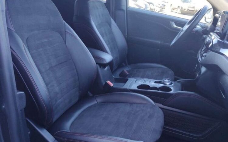 FORD Kuga  | 4×4 (doł. automatycznie) | Automatyczna | 190 KM | Szary full