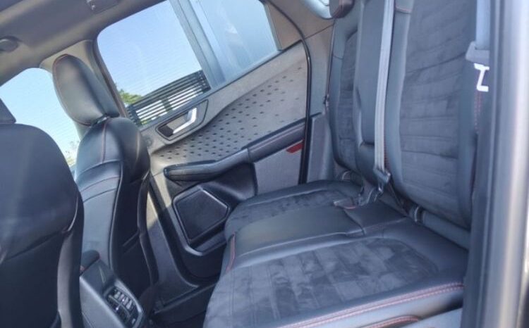 FORD Kuga  | 4×4 (doł. automatycznie) | Automatyczna | 190 KM | Szary full
