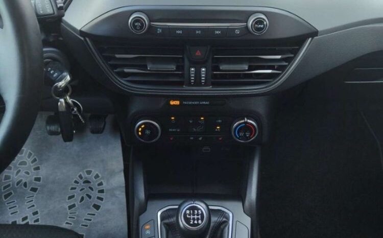 FORD Focus  | FWD (przód) | Manualna | 120 KM | Szary full