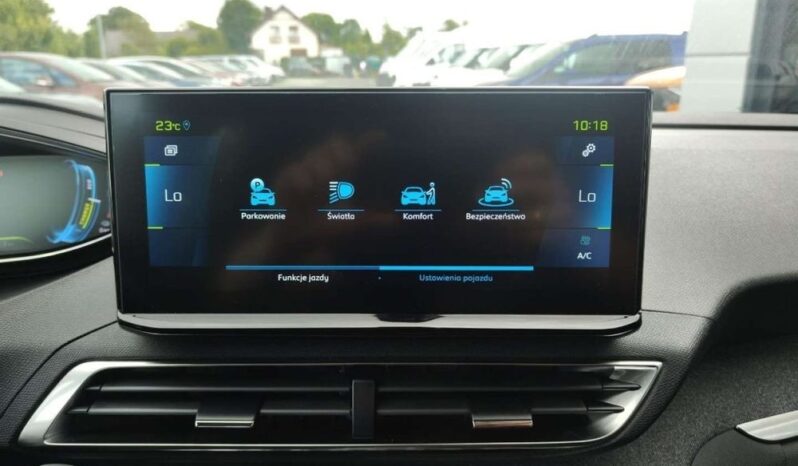 PEUGEOT 3008  | FWD (przód) | Automatyczna | 225 KM | Czerwony full
