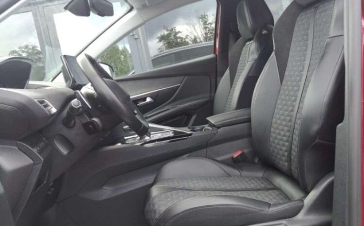 PEUGEOT 3008  | FWD (przód) | Automatyczna | 225 KM | Czerwony full