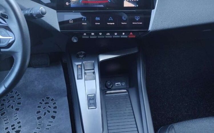 PEUGEOT 308  | FWD (przód) | Automatyczna | 130 KM | Szary full