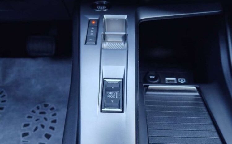 PEUGEOT 308  | FWD (przód) | Automatyczna | 130 KM | Szary full