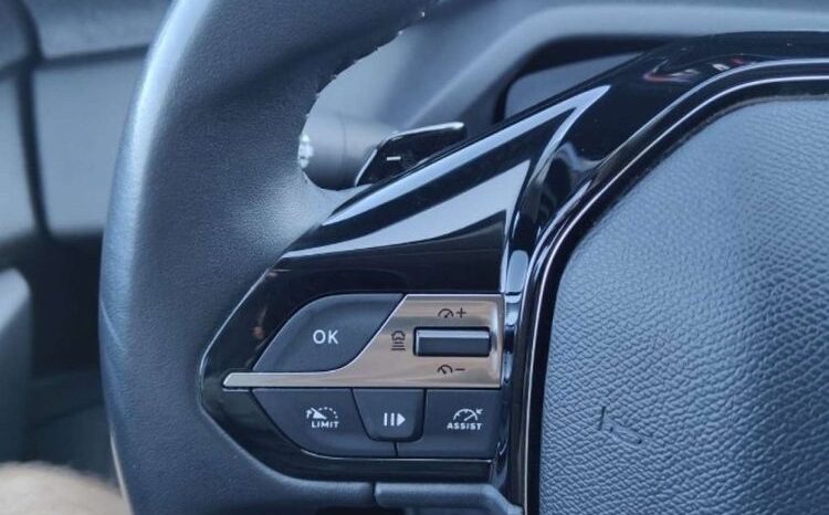 PEUGEOT 308  | FWD (przód) | Automatyczna | 130 KM | Szary full
