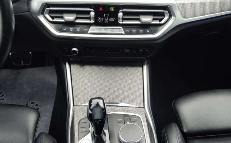 BMW Seria 3 | 4×4 (doł. automatycznie) | Automatyczna | 190 KM | Biały full