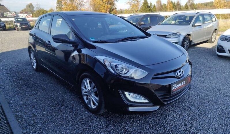HYUNDAI I30  | FWD (przód) | Manualna | 110 KM | Czarny full