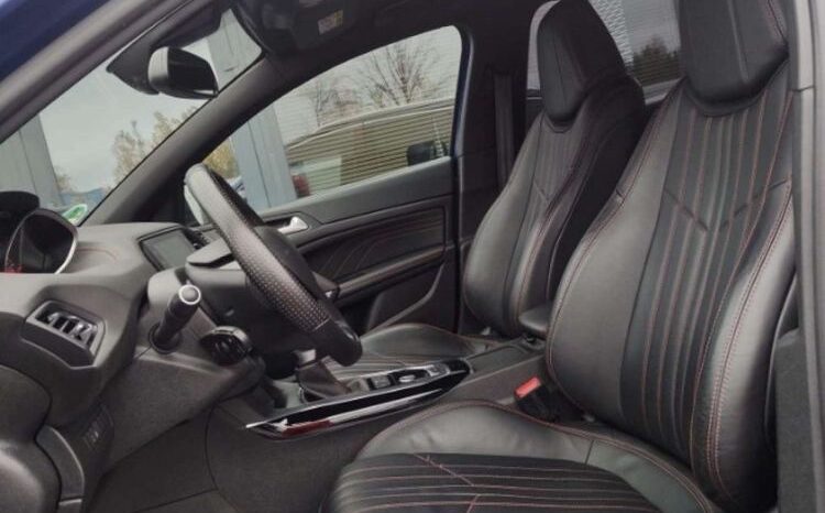 PEUGEOT 308  | FWD (przód) | Automatyczna | 130 KM | Niebieski full