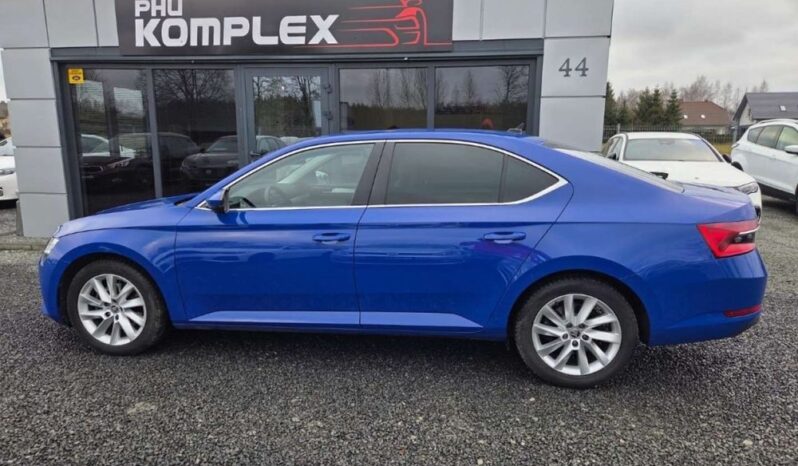 Skoda Superb | FWD (przód) | Automatyczna | 150 KM | Niebieski full
