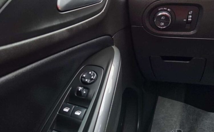 OPEL Grandland X | FWD (przód) | Automatyczna | 130 KM | Biały full