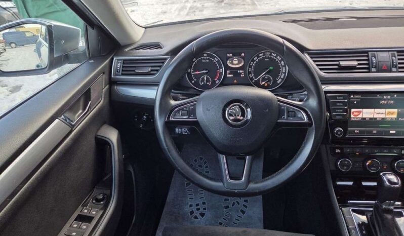 SKODA Superb  | FWD (przód) | Automatyczna | 190 KM | Szary full