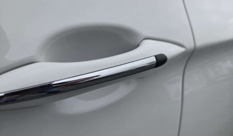 Hyundai i40 | FWD (przód) | Automatyczna | 136 KM | Biały full