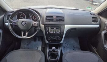 SKODA Yeti  | FWD (przód) | Manualna | 105 KM | Biały full