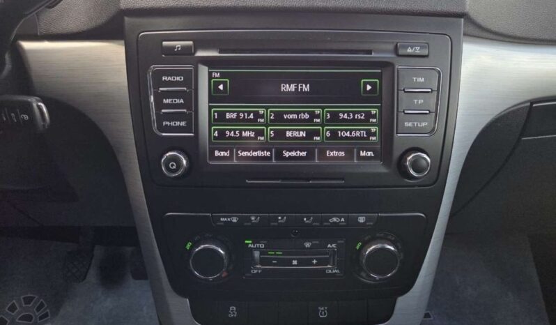 SKODA Yeti  | FWD (przód) | Manualna | 105 KM | Biały full