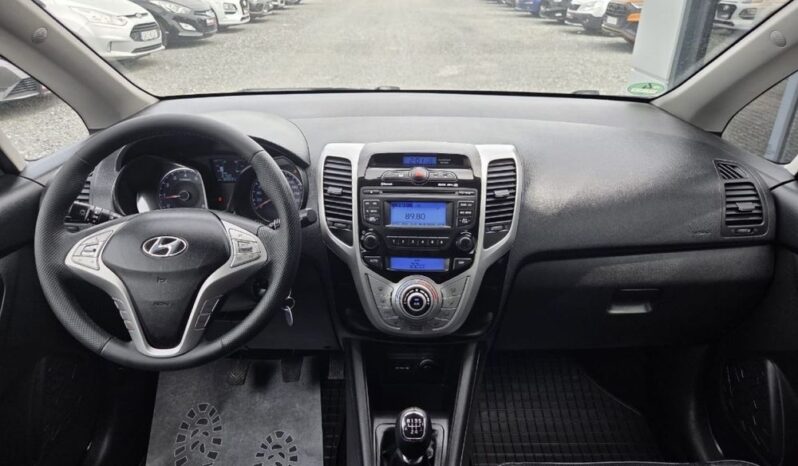 HYUNDAI ix20  | FWD (przód) | Manualna | 90 KM | Brązowy full