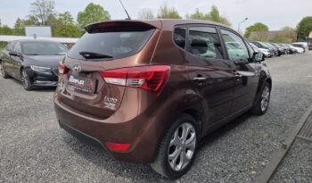 HYUNDAI ix20  | FWD (przód) | Manualna | 90 KM | Brązowy full