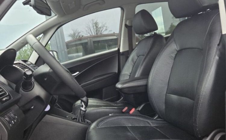 HYUNDAI ix20  | FWD (przód) | Manualna | 90 KM | Brązowy full