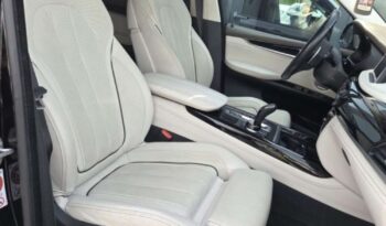 BMW X5 M | 4×4 (doł. automatycznie) | Automatyczna | 381 KM | Czarny full