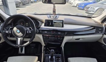 BMW X5 M | 4×4 (doł. automatycznie) | Automatyczna | 381 KM | Czarny full