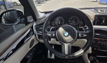 BMW X5 M | 4×4 (doł. automatycznie) | Automatyczna | 381 KM | Czarny full