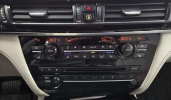 BMW X5 M | 4×4 (doł. automatycznie) | Automatyczna | 381 KM | Czarny full