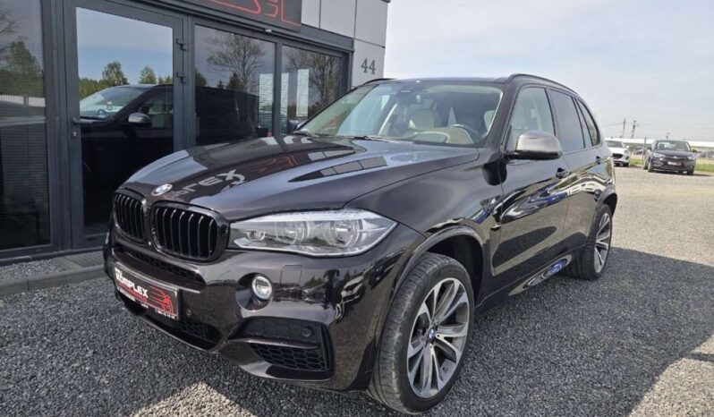 BMW X5 M | 4×4 (doł. automatycznie) | Automatyczna | 381 KM | Czarny full