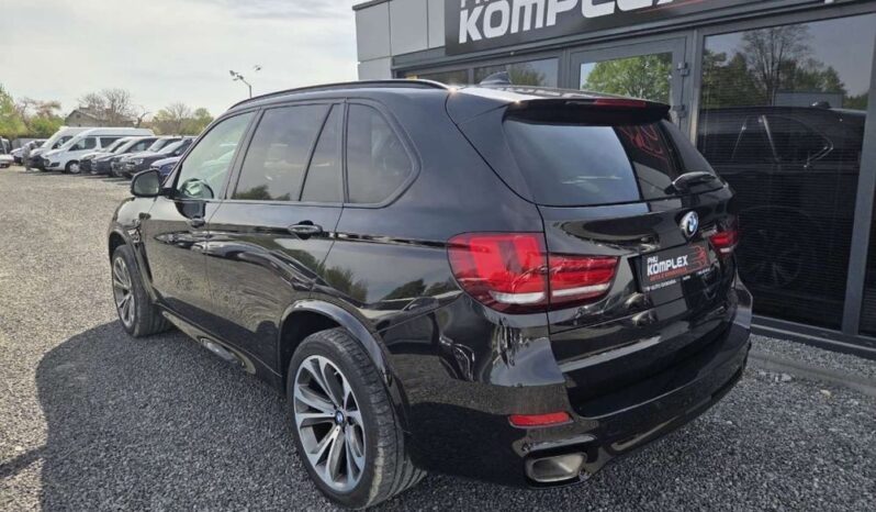 BMW X5 M | 4×4 (doł. automatycznie) | Automatyczna | 381 KM | Czarny full