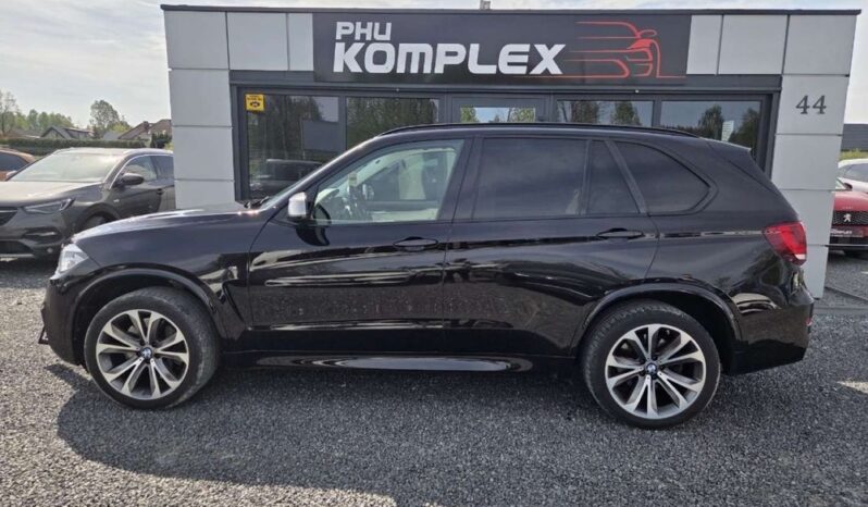 BMW X5 M | 4×4 (doł. automatycznie) | Automatyczna | 381 KM | Czarny full