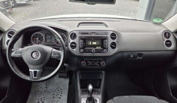 VOLKSWAGEN Tiguan  | 4×4 (doł. automatycznie) | Automatyczna | 140 KM | Biały full