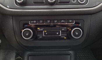 VOLKSWAGEN Tiguan  | 4×4 (doł. automatycznie) | Automatyczna | 140 KM | Biały full
