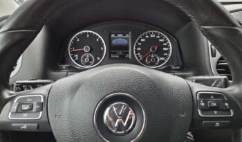 VOLKSWAGEN Tiguan  | 4×4 (doł. automatycznie) | Automatyczna | 140 KM | Biały full