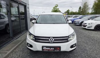 VOLKSWAGEN Tiguan  | 4×4 (doł. automatycznie) | Automatyczna | 140 KM | Biały full