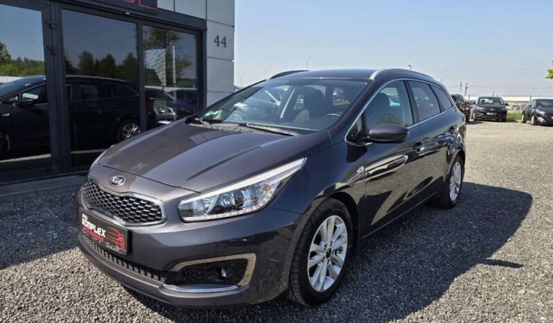 KIA Ceed  | FWD (przód) | Automatyczna | 135 KM | Szary full