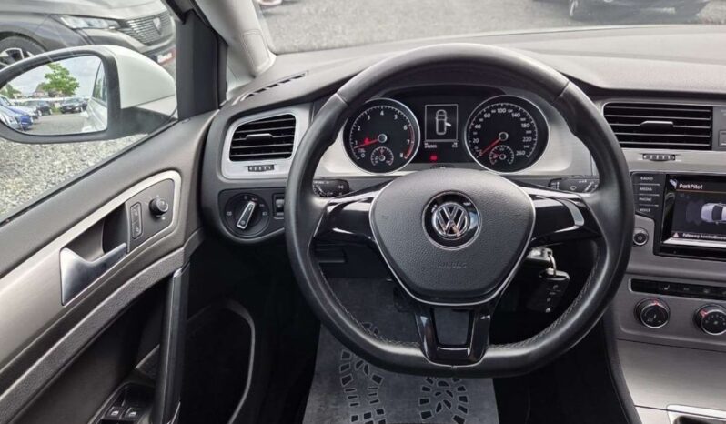 VOLKSWAGEN Golf  | FWD (przód) | Manualna | 105 KM | Biały full