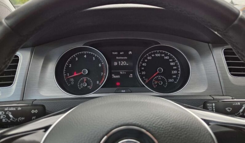 VOLKSWAGEN Golf  | FWD (przód) | Manualna | 105 KM | Biały full
