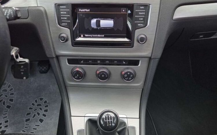 VOLKSWAGEN Golf  | FWD (przód) | Manualna | 105 KM | Biały full