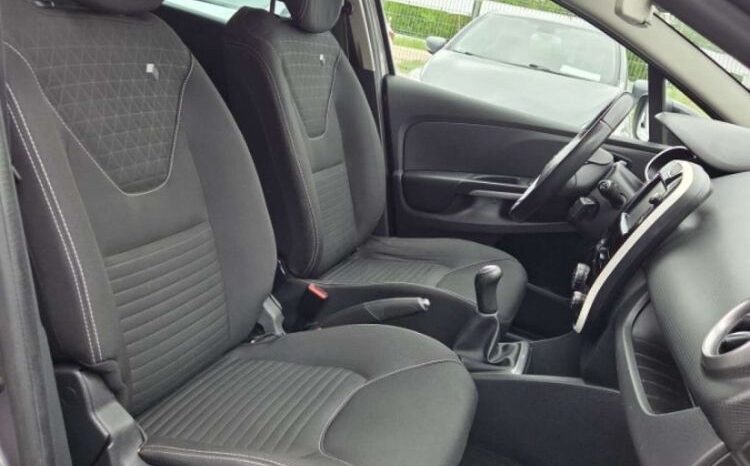 RENAULT Clio  | FWD (przód) | Manualna | 73 KM | Szary full