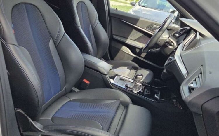 BMW Seria 1  | FWD (przód) | Automatyczna | 136 KM | Biały full