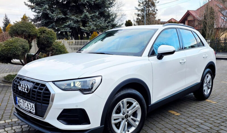 AUDI Q3  | FWD (przód) | Automatyczna | 150 KM | Biały