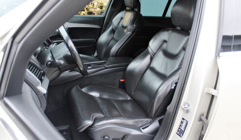 VOLVO XC 90 | 4×4 (doł. automatycznie) | Automatyczna | 224 KM | Beżowy full